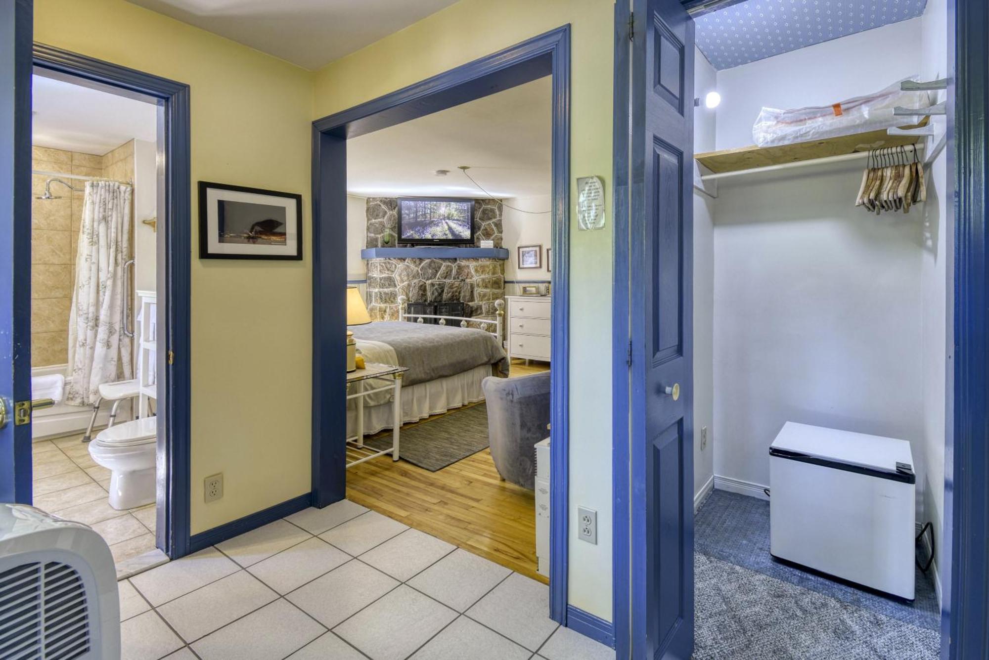 Auberge Le Lupin-Self Check-In Mont-Tremblant Kültér fotó