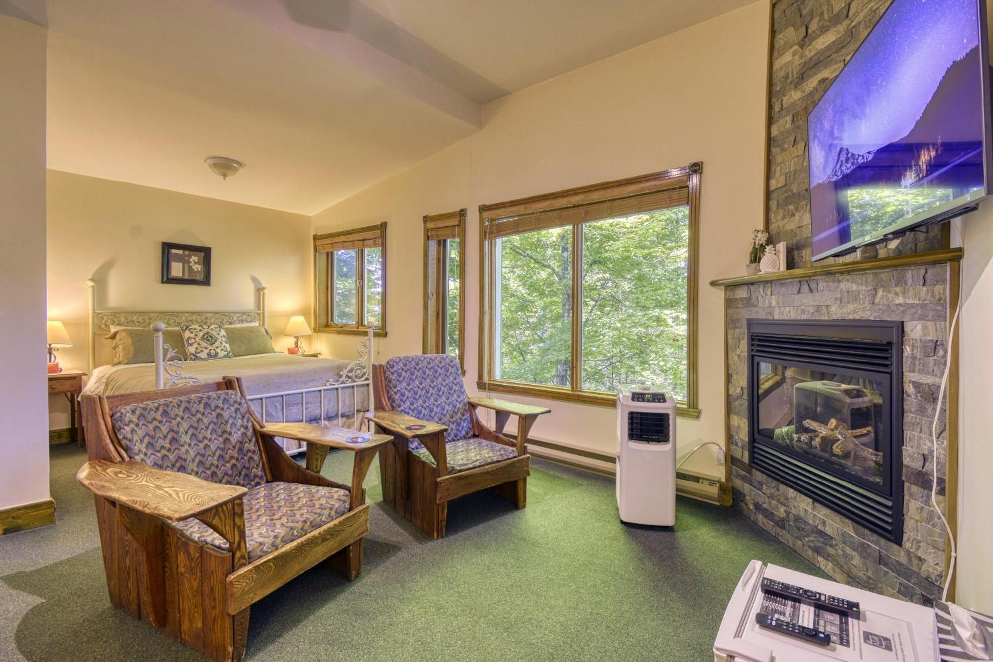 Auberge Le Lupin-Self Check-In Mont-Tremblant Kültér fotó