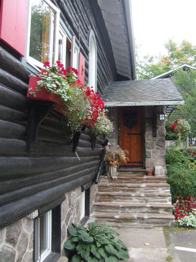 Auberge Le Lupin-Self Check-In Mont-Tremblant Kültér fotó